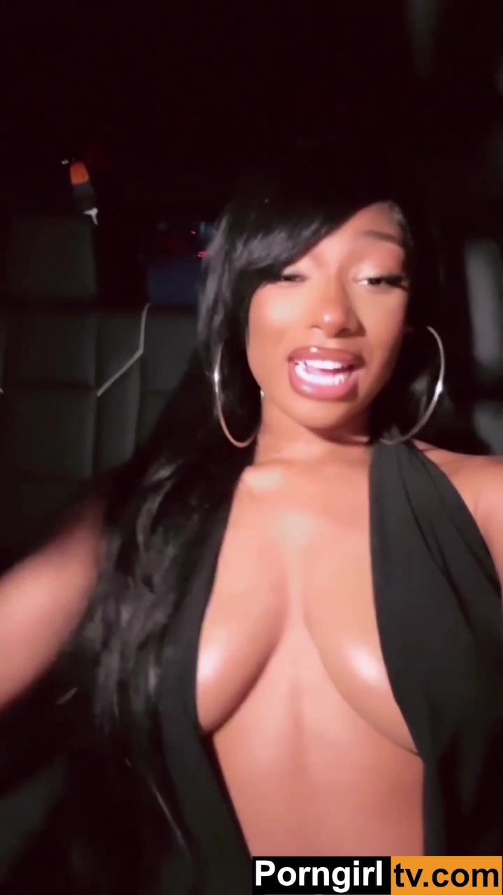Megan Thee Stallion  video showing off her topless!!!