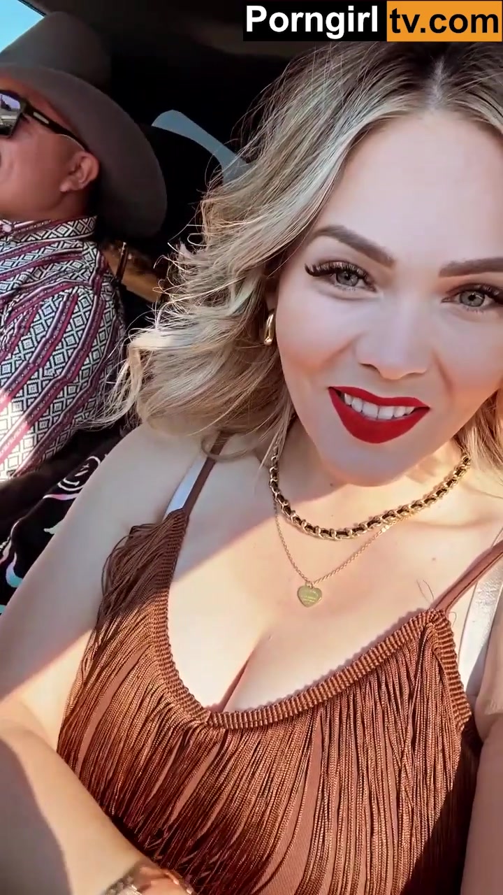 Jocelyn Valenzuela – beautiful angel showing off her big tits!!!