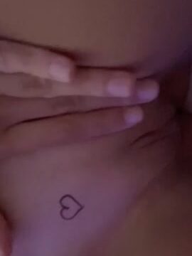 Scarlet Silva Onlyfans  nude video showing off her pussy!