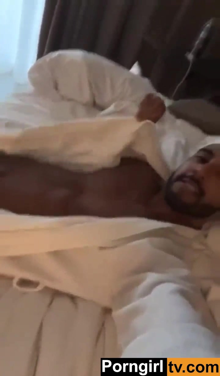 Kendall Love Island  nude video shows off her big cock!!!