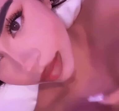 Melissa Gastelum/Melissagstm nude showing off her topless!!!