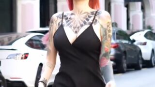 Casiline Ang is exposed video showing off her big breasts!!!