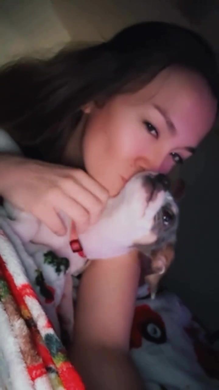 Logan Guminski sex tape with pet Chihuahua is going viral!!!