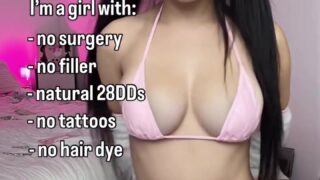 Leia Little / Leialittle – The Sexy Bunny Shows Off Her Hot Body