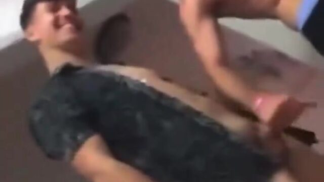 Tom Garratt Exposed Sex Tape Scandal Is Hot Trending