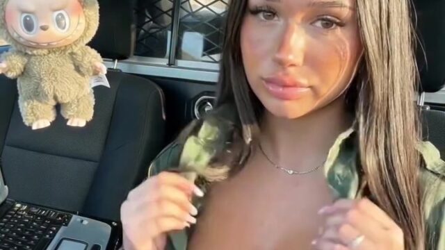 Evaapatrol Onlyfans Shows Off Her Big Tits